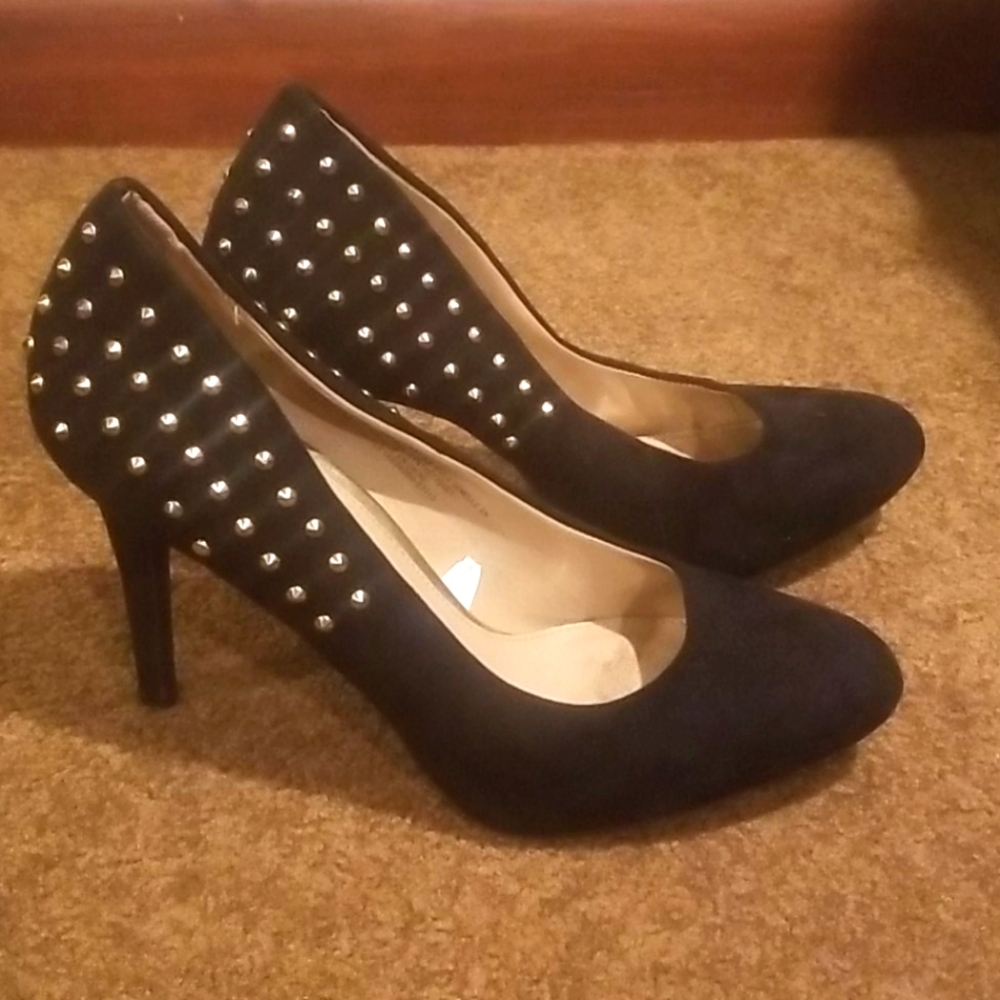 Black heels
